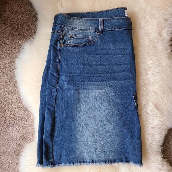 Jordache High Rise Skinny Crop Jeans & Denim Skirt 26W -NWT - Picture 6 of 7